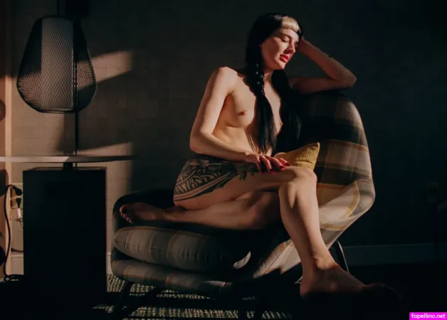 Gethleys Glour OnlyFans Thumbnail #iqFsWaGGNf