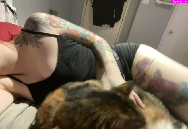 Getmeoffpls OnlyFans Thumbnail #FBh6aaAAbV