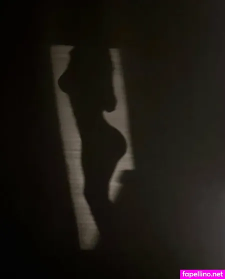 Getonyourkneesform3 OnlyFans Thumbnail #bFvkyHes5W