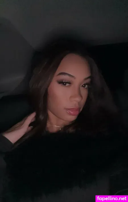 Getthickywithessi OnlyFans Thumbnail #M9xpI5K5le