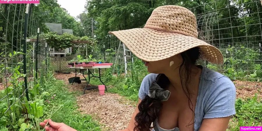 Getting Grounded With Jenna OnlyFans Thumbnail #kRfl0V8wuX