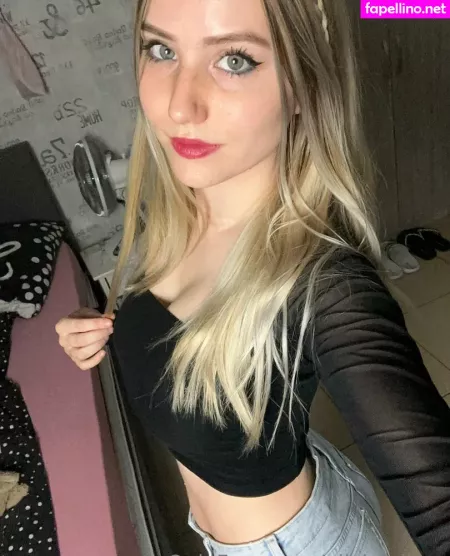 Gewoonalicia OnlyFans Thumbnail #zK3pw1vsxT
