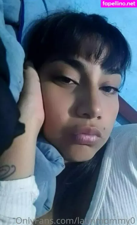 Gggloria OnlyFans Thumbnail #giFPg6btgF