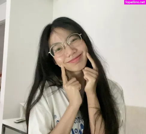 Ggoldenbee OnlyFans Thumbnail #05TYhEei4A