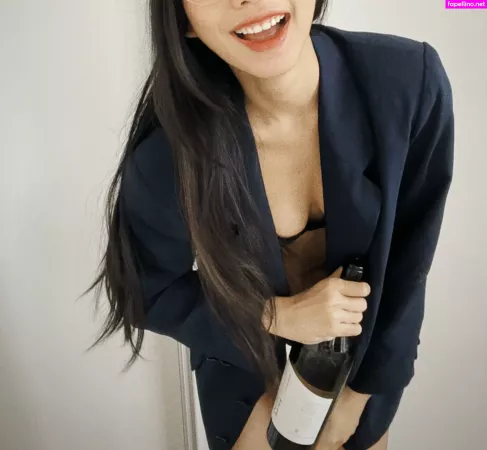 Ggoldenbee OnlyFans Thumbnail #9ckTPkM6wy