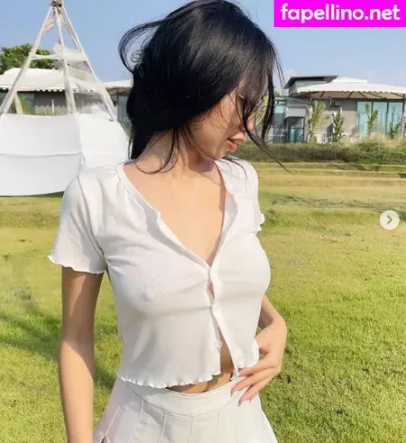 Ggoldenbee OnlyFans Thumbnail #UIPo5K0h2a