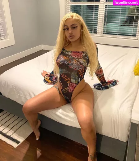 Ghana Mama OnlyFans Thumbnail #shWBYxMMOi