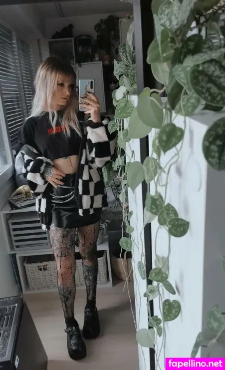 Ghostf0x OnlyFans Thumbnail #XOoO74fQ32