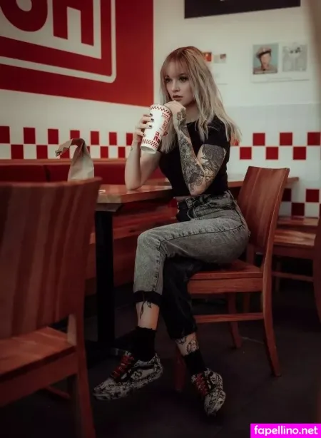 Ghostf0x OnlyFans Thumbnail #wCcZLWI6w7