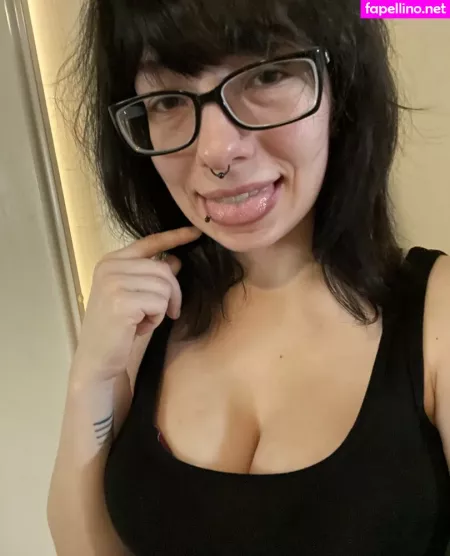 Ghostlygothx OnlyFans Thumbnail #8YVysKTCUq