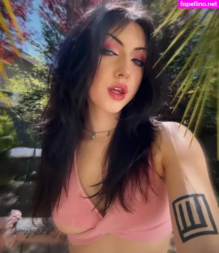 Ghostwifeey OnlyFans Thumbnail #hsGqmuUbUJ