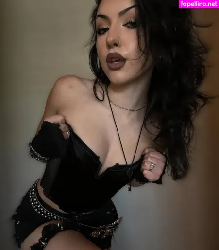 Ghostwifeey OnlyFans Thumbnail #nnx1bmOREI
