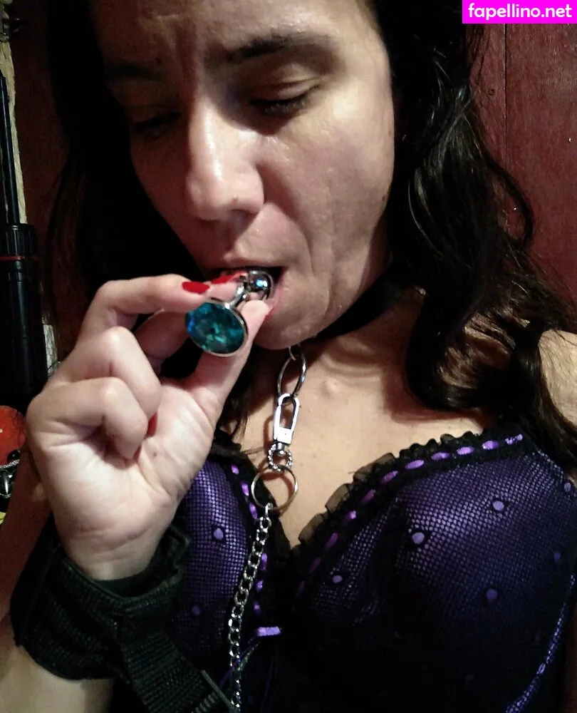 gi_slave40, liz_05_dixson Nude Leaked OnlyFans Photo #9SXd2BA1L8