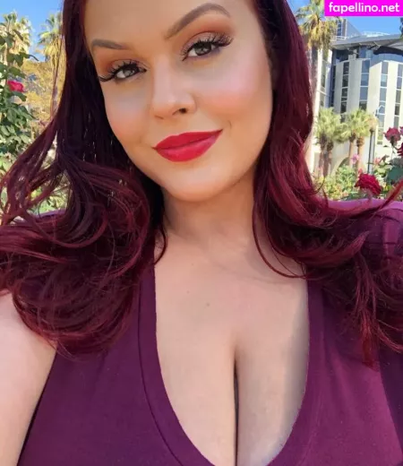 Gia Blaze OnlyFans Thumbnail #LYC0mgVino