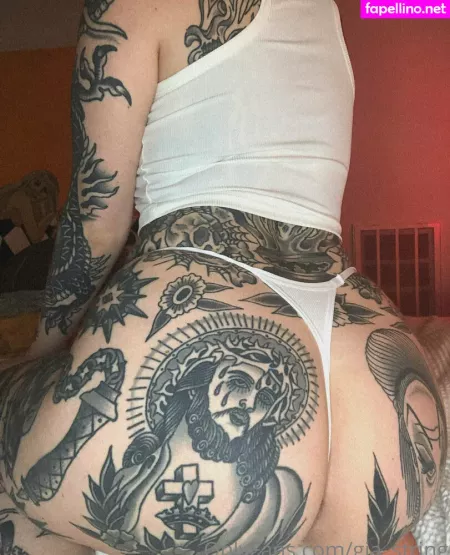 Gia String OnlyFans Thumbnail #30CGCJkmic