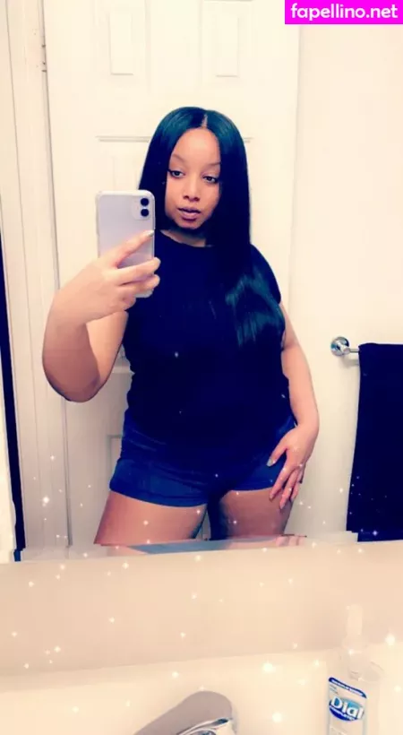 Giabentley OnlyFans Thumbnail #eREbV4ghaM