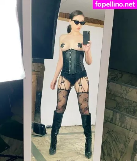 Giada Robin OnlyFans Thumbnail #7Gxw8JlBnc