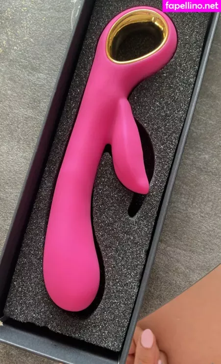 Giadagentile OnlyFans Thumbnail #uxFeChQT4d