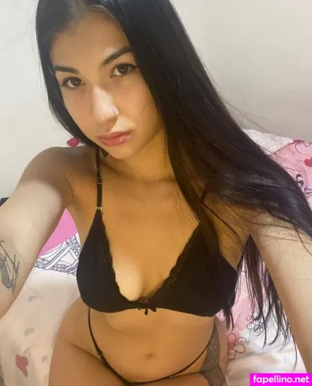 Giadina2006 OnlyFans Thumbnail #CGLobDXfVl