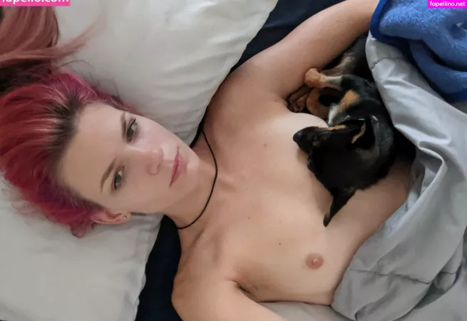 Giahill OnlyFans Thumbnail #AE6DT8vyIa