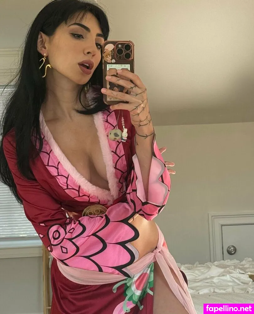 gia.isabellag, giaisabella Nude Leaked OnlyFans Photo #C3QBk8p7CL
