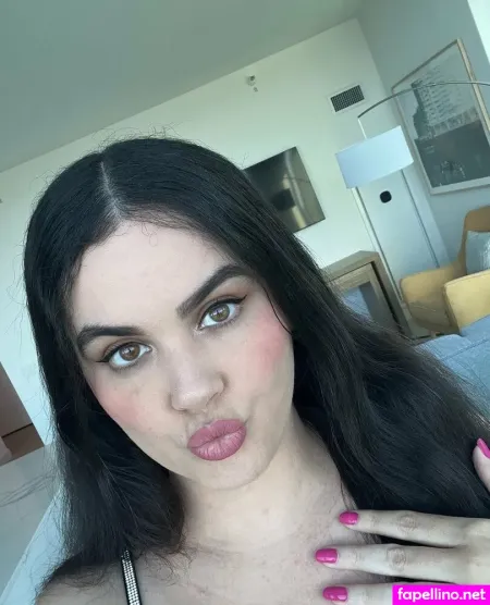 Giaislovely OnlyFans Thumbnail #Qyw5RP9bM2