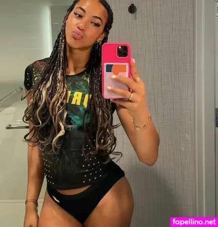 Gianna Bullock OnlyFans Thumbnail #2b7sxrqUHm