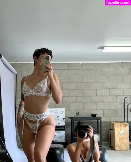 Gianna Evelyn OnlyFans Thumbnail #0L9hrynaFj