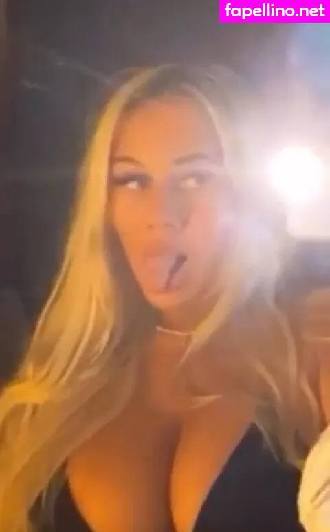 giannamalavee, mommyymilkerzz Nude Leaked OnlyFans Photo #4zGRMe2NqO