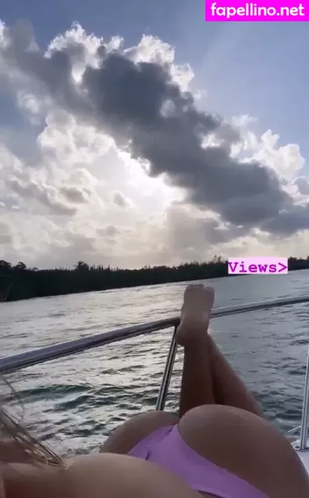Gianna Malave OnlyFans Thumbnail #avKDQ2C7c7