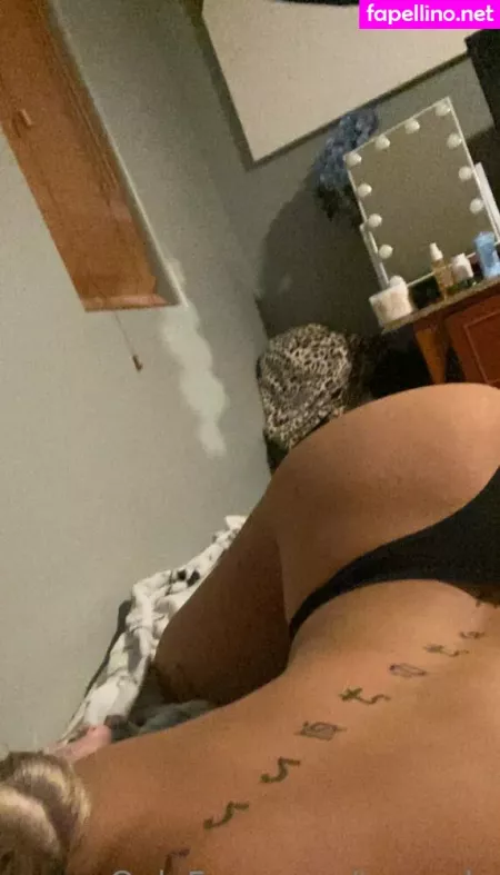 Gianna Malave OnlyFans Thumbnail #e9idTvpd2l