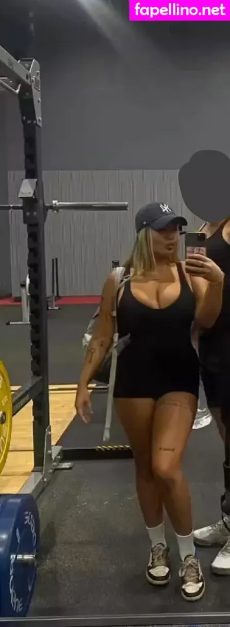 Gianna Malave OnlyFans Thumbnail #qnN29IpVTP