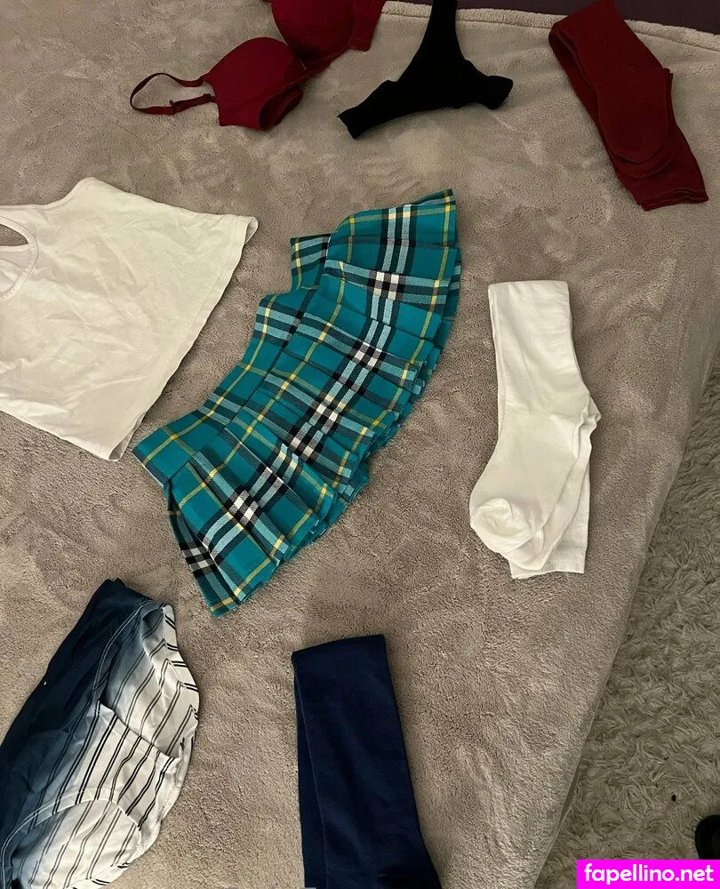 gianna.reeves, keaanuureeves Nude Leaked OnlyFans Photo #1YRAAYKmev