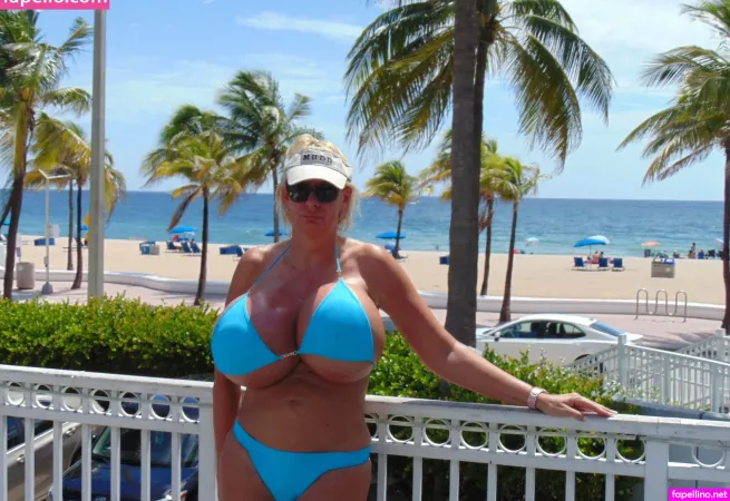 Gianna Woods 1 OnlyFans Thumbnail #6MNVaZOiTD