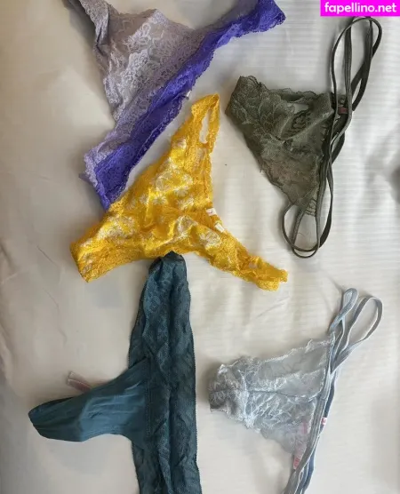 Gianna OnlyFans Thumbnail #KxOeiLRicS