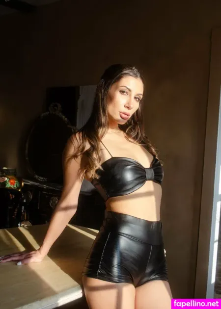 Giannadiortv OnlyFans Thumbnail #uJ0ooweG3D