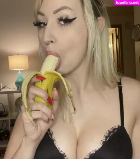 Giannafoxxx OnlyFans Thumbnail #O4rdcgNEsc