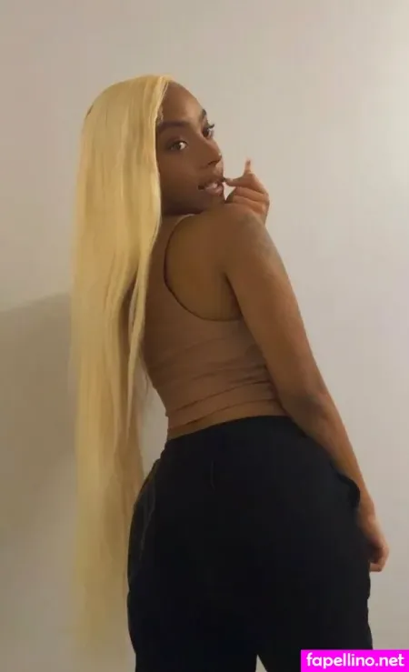 Giannaspadeppv OnlyFans Thumbnail #AkCXTBE9hE