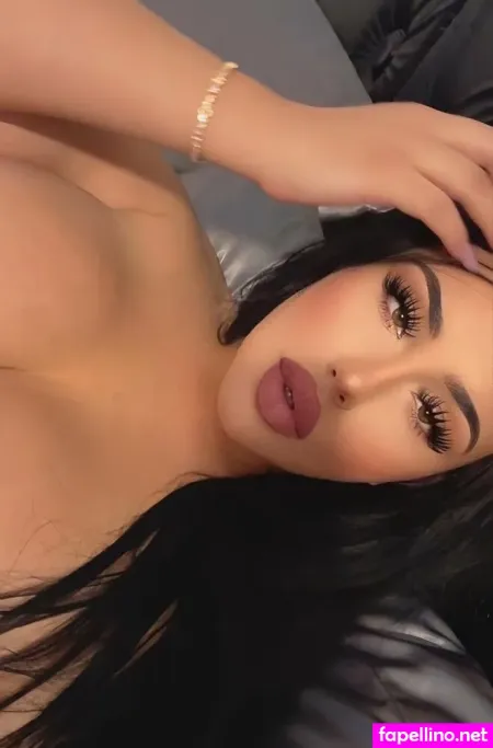Giannaxoxo18 OnlyFans Thumbnail #HIhQzgEdD1