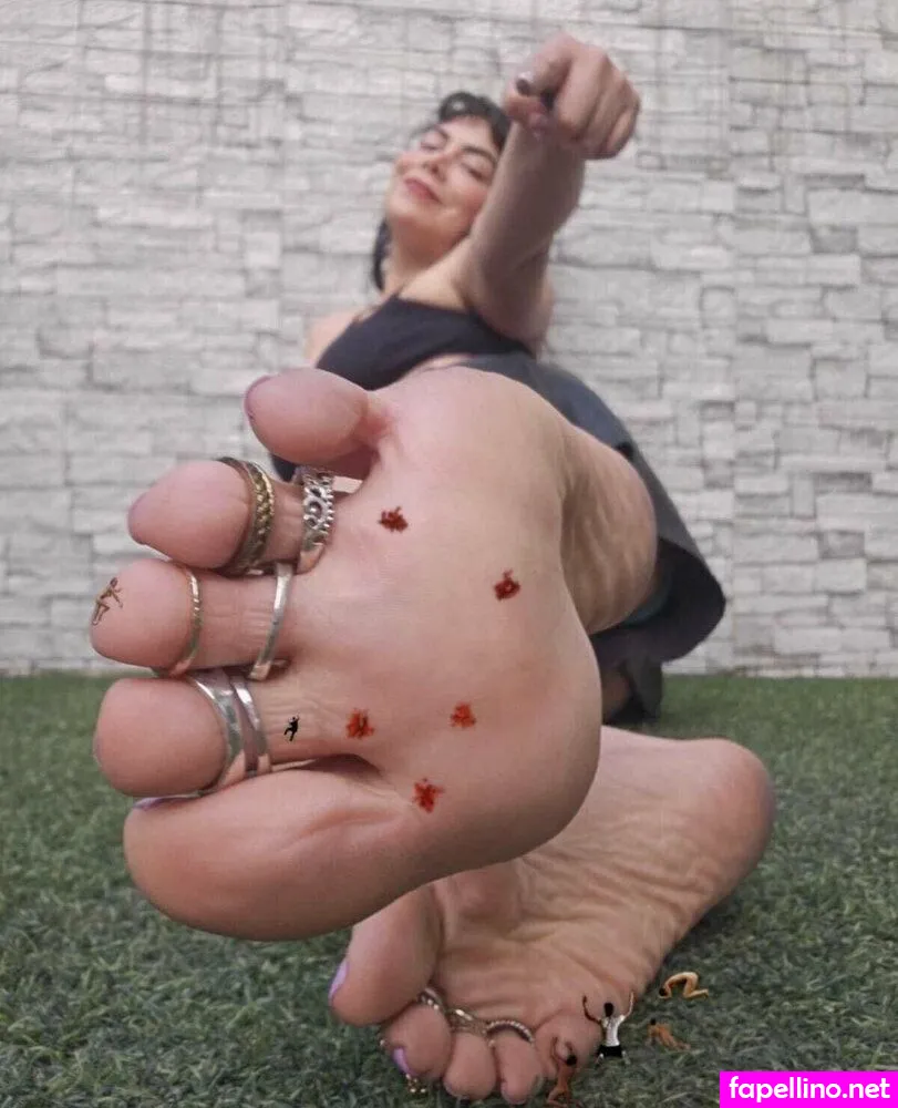 giantess.deborafree Nude Leaked OnlyFans Photo #UrlHWb2DeY