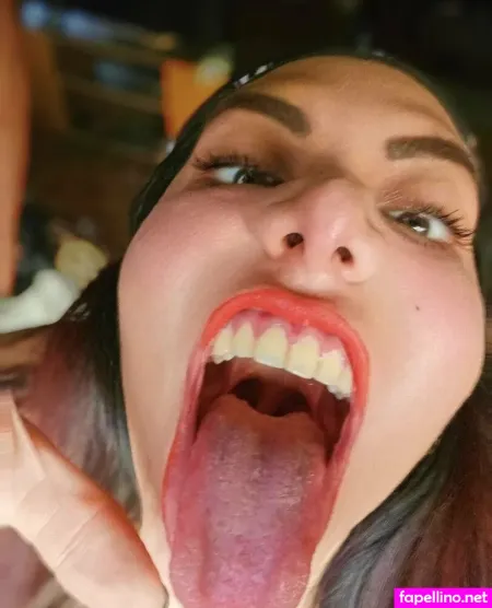 Giantess Deborafree OnlyFans Thumbnail #eT84b3Sl8n