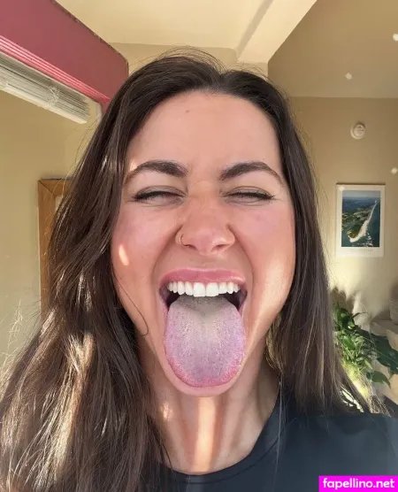 Giantess Kendrik OnlyFans Thumbnail #MBuTZv1ZI5