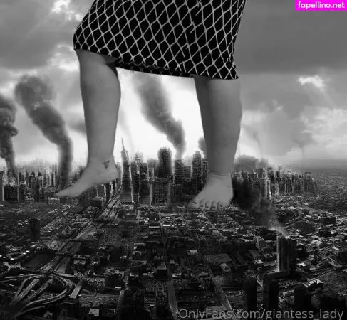 Giantess Lady OnlyFans Thumbnail #h1Insdt1u1