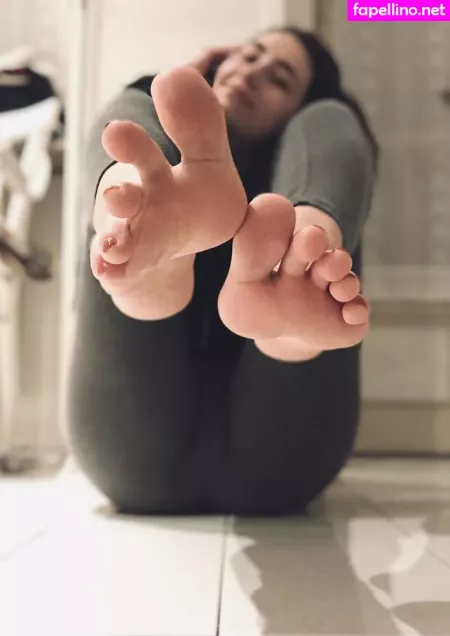 Giantesselixs OnlyFans Thumbnail #tDckVHu7d4