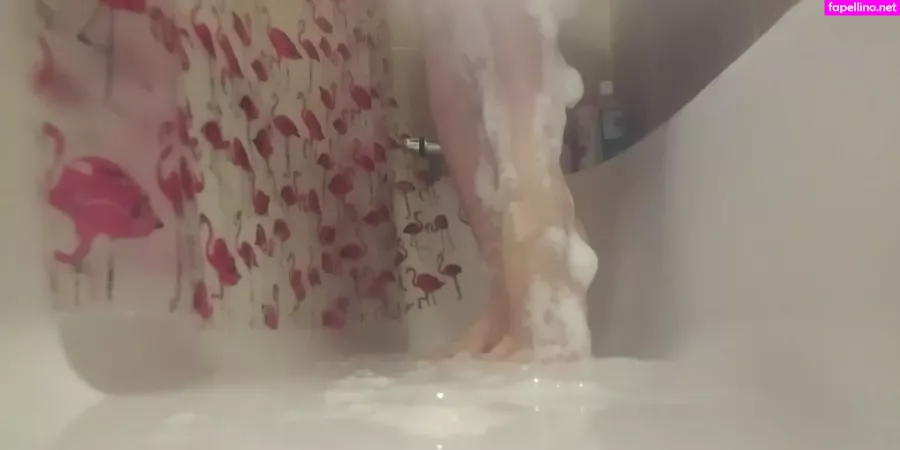 Giantessgingerofficial OnlyFans Thumbnail #KnOYsE2pvc