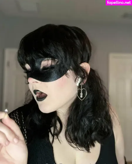 Giantessgrey OnlyFans Thumbnail #4DWzaPu5VB