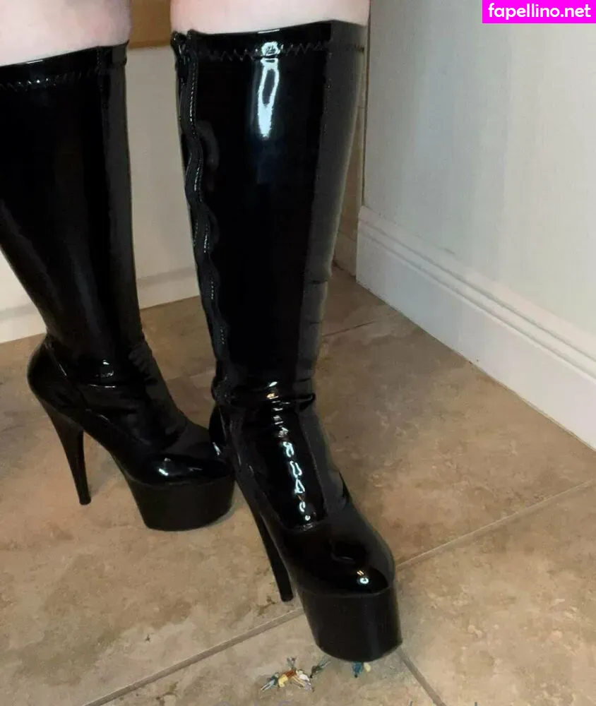 giantessgrey, grimlygrey Nude Leaked OnlyFans Photo #7wLvHNDtWx