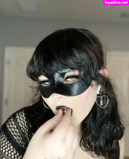 Giantessgrey OnlyFans Thumbnail #J0fRb1x9SS