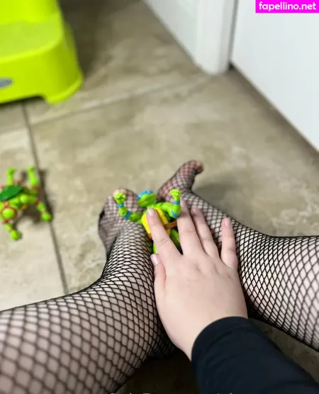 Giantessgrey OnlyFans Thumbnail #VKrLFIxeiV