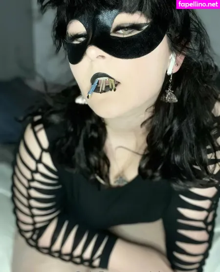 Giantessgrey OnlyFans Thumbnail #sWGFcM1mGT